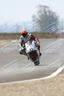 media/Sep-20-2025-TrackDaz (Sat) [[27f0cde673]]/A Group/2pm (Turn 9)/